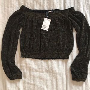 H&M Divided off the shoulder top NWT